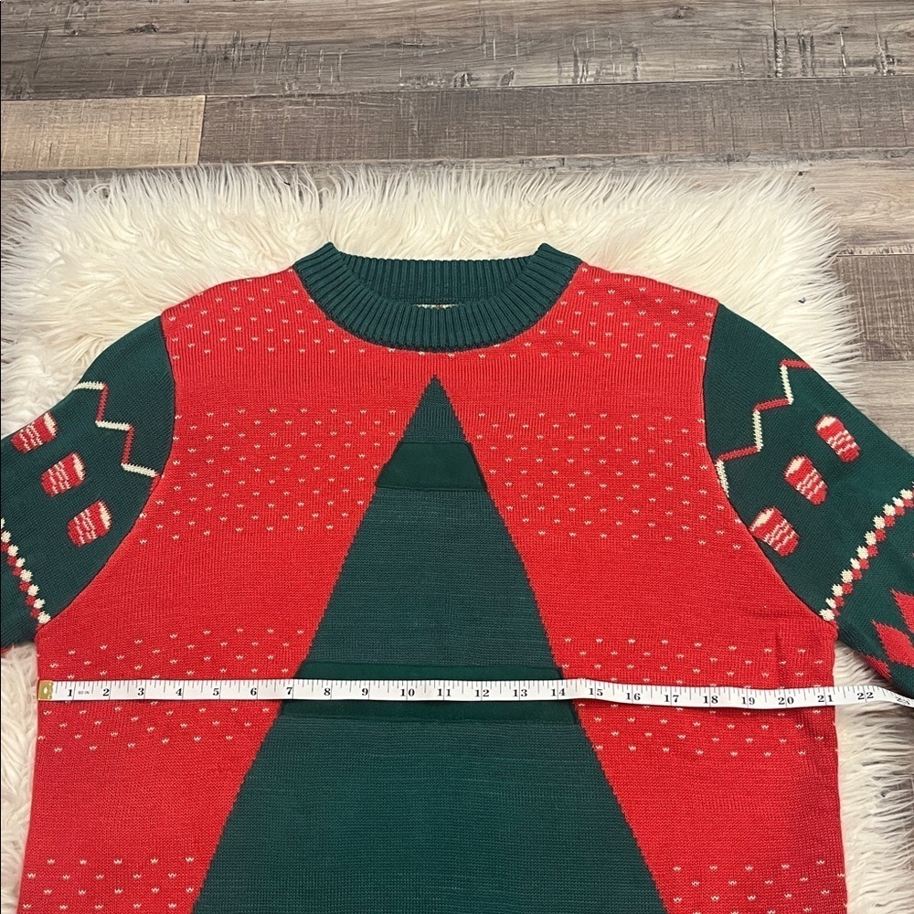 Tipsy Elves beer pong ugly Christmas sweater L - Picture 5 of 8